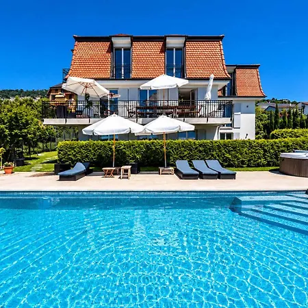 Luxury 5-bedroom With Pool Garden & Geneva Views By Guestlee *