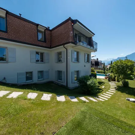 Luxury 5-bedroom With Pool Garden & Geneva Views By Guestlee