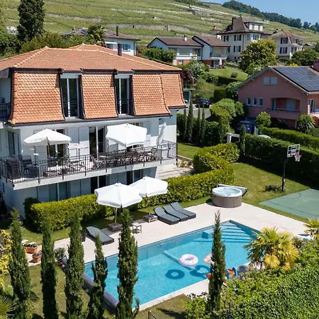Luxury 5-bedroom With Pool Garden & Geneva Views By Guestlee